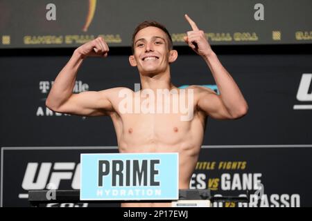 March 3, 2023, Las Vegas, NV, LAS VEGAS, NEVADA, United States: LAS VEGAS, NV - March 3: Cameron Saaiman on the scale for the official weigh-ins at UFC Apex for UFC 285 -Jones vs Gane : Official Weigh-ins on March 3, 2023 in Las Vegas, NV, United States. (Credit Image: © Louis Grasse/PX Imagens via ZUMA Press Wire) EDITORIAL USAGE ONLY! Not for Commercial USAGE! Stock Photo