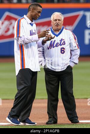 May 28, 2016: Lenny Dykstra (4) touches the Mets 1986 World