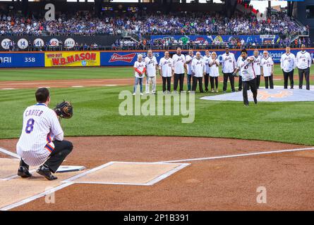 Montreal Expos catcher Gary Carter -- Please credit photographer Kirk  Schlea Stock Photo - Alamy