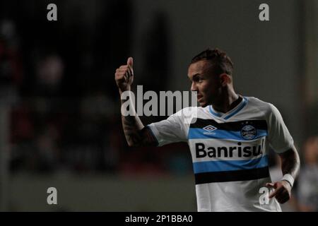 Belo Horizonte - MG 26/05/2016 - BRASILEIRO A 2016 - Atletico-MG x Gremio -  Luan,jogador do Gremio durante partida no Independencia. Foto: Thomas  Santos/AGIF (via AP Stock Photo - Alamy