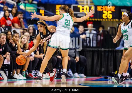 Greensboro, NC, USA. 3rd Mar, 2023. NC State Wolfpack forward Jakia Brown-Turner (11) runs into Notre Dame Fighting Irish forward Maddy Westbeld (21) during the quarterfinals of the Women's ACC Tournament at Greensboro Coliseum in Greensboro, NC. (Scott Kinser/Cal Sport Media). Credit: csm/Alamy Live News Stock Photo