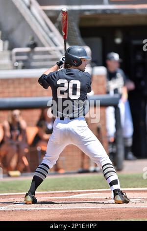 Vanderbilt Commodores center fielder Bryan Reynolds (20) swings at a pitch  during a game against the Tennessee Volunteers at Lindsey Nelson Stadium on  April 24, 2016 in Knoxville, Tennessee. The Volunteers defeated