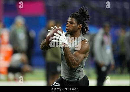 Maryland defensive back Tae Banks runs the 40-yard dash at the NFL ...