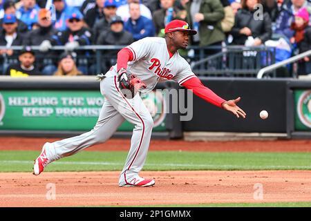 San Francisco, CA: Philadelphia Phillies first baseman Ryan Howard (6) at  bat. The Giants won the game 5-1. (Credit Image: © Charles  Herskowitz/Southcreek Global/ZUMApress.com Stock Photo - Alamy