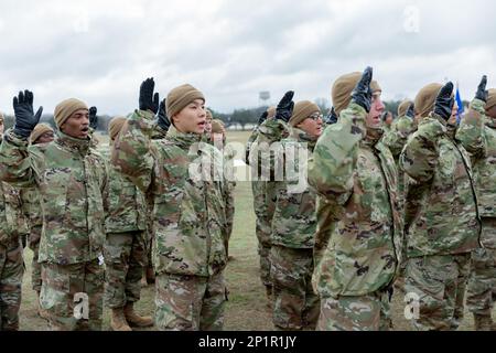 More than 600 Airmen assigned to the 321st Training Squadron graduated from Basic Military Training at Joint Base San Antonio-Lackland, Texas, February 1-2 2023. Col. Terence G. Taylor, Commander, 27th Special Operations Wing, Cannon Air Force Base, New Mexico, reviewed the ceremony. Stock Photo