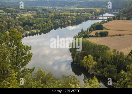 View of large river meander and floodplain, Cingle de Tremolat, River Dordogne, Dordogne, France Stock Photo