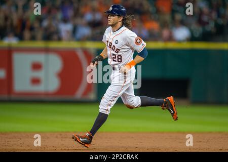 St. Petersburg, FL USA; Houston Astros starting pitcher Jose Urquidy (65)  delivers a pitch in the first inning during an MLB game against the Tampa  Ba Stock Photo - Alamy