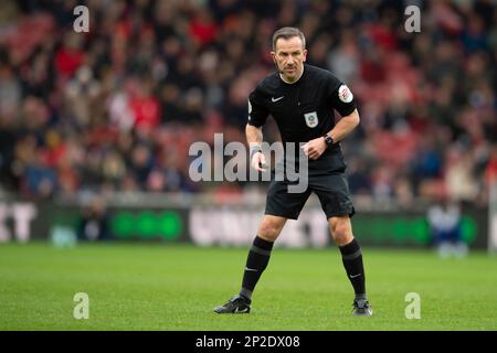 Referee Keith Stroud during the Sky Bet Championship match between Middlesbrough and Reading at the Riverside Stadium, Middlesbrough on Saturday 4th March 2023. (Photo: Trevor Wilkinson | MI News) Credit: MI News & Sport /Alamy Live News Stock Photo