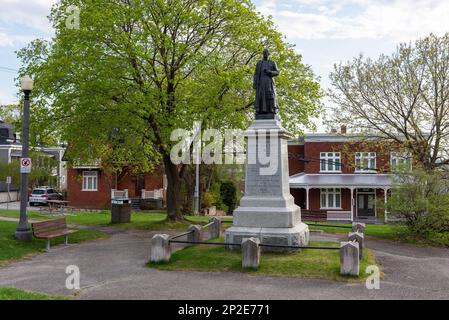 Levis, Chaudiere-Appalaches, Quebec, Canada - 14 may 2022 : Built in 1885, statue of Joseph David Deziel founder of the parish of the city of Levis Stock Photo