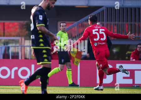 Monza, Italy. 04th Mar, 2023. Armando Izzo (AC Monza) celebrates his goal during AC Monza vs Empoli FC, italian soccer Serie A match in Monza, Italy, March 04 2023 Credit: Independent Photo Agency/Alamy Live News Stock Photo