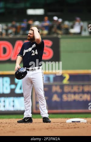 August 24, 2018: Milwaukee Brewers third baseman Mike Moustakas #18 during  the Major League Baseball game between the Milwaukee Brewers and the  Pittsburgh Pirates at Miller Park in Milwaukee, WI. John Fisher/CSM