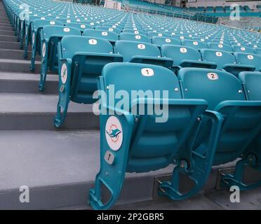 Miami Dolphins to sell old Sun Life Stadium seats