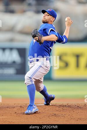 File:Blue Jays third baseman Josh Donaldson takes batting practice before  the AL Wild Card Game. (29507633794).jpg - Wikimedia Commons