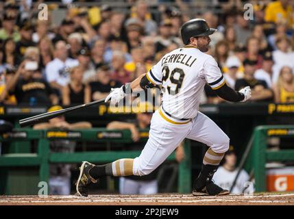 Francisco Cervelli (29) > Pittsburgh Pirates (MLB), @araichur