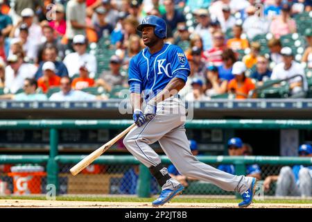 Eric Hosmer #35 of the Kansas City Royals runs toward first base during the  game against the Detroit Tigers o…