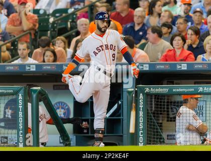 2,000 Marwin gonzalez Stock Pictures, Editorial Images and Stock Photos