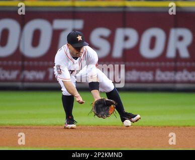 Astros OF Preston Tucker Makes MLB Debut, Family Makes Whirlwind