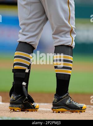 Pittsburgh Pirates' Andrew McCutchen wears a 1979 throwback uniform while  batting in the baseball game against the Cincinnati Reds in Pittsburgh,  Saturday, Aug. 22, 2009. (AP Photo/Keith Srakocic Stock Photo - Alamy