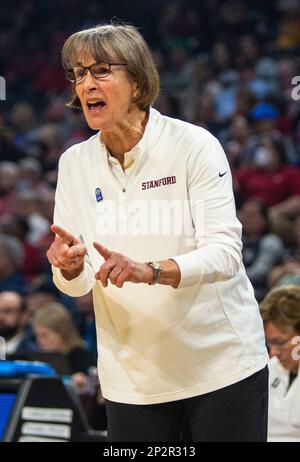 Stanford coach Tara VanDerveer talks her players in the second half of ...