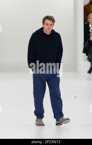 Fashion designer Jonathan Anderson walks the runway during the Loewe Ready  to Wear show as part of the Paris Fashion Week Womenswear Spring/Summer  2016 on October 2, 2015 in Paris, France. Photo