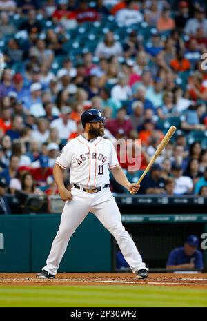 Houston, TX, USA. 6th July, 2018. Houston Astros designated hitter Evan  Gattis (11) runs toward third base during a Major League Baseball game  between the Houston Astros and the Chicago White Sox