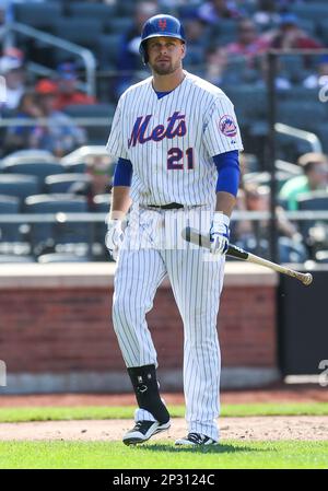 Mets hope outfielder Lucas Duda can be 'monster' in 2012 