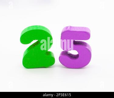 Planner wooden cube with numbers, 25 day of the month of May, spring ...