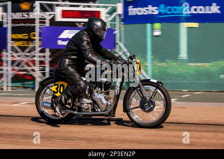 The event is currently run as a quarter mile sprint for both cars and motorcycles, held under the auspices of the Motor Sports Association. This image features John Bottomley riding a Velocette MAC. The event is organised by the Brighton and Hove Motor Club run along Madeira Drive, Brighton Sea Front, City of Brighton & Hove, UK. 1st September 2018 Stock Photo