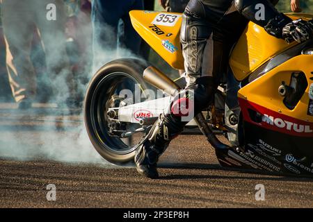 The event is currently run as a quarter mile sprint for both cars and motorcycles, held under the auspices of the Motor Sports Association. The event is organised by the Brighton and Hove Motor Club run along Madeira Drive, Brighton Sea Front, City of Brighton & Hove, UK. 1st September 2018 Stock Photo