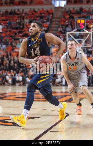 February 21, 2014: West Virginia Mountaineers forward Devin Williams (5)  during the NCAA Big 12 conference mens basketball game between the West  Virginia Mountaineers and the Oklahoma State Cowboys at Gallagher-Iba Arena