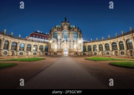 Carillon Pavilion (Glockenspielpavillon) of Zwinger Palace at night - Dresden, Saxony, Germany Stock Photo