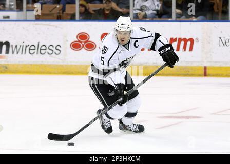 January 30, 2014: Manchester Monarch's Center Mike Richards (18) sits after  a shift. The Manchester Monarchs defeated the Portland Pirates 3-1 in a  regular season AHL game at Verizon Wireless Arena in