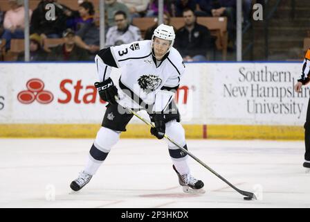 January 30, 2014: Manchester Monarch's Center Mike Richards (18) sits after  a shift. The Manchester Monarchs defeated the Portland Pirates 3-1 in a  regular season AHL game at Verizon Wireless Arena in