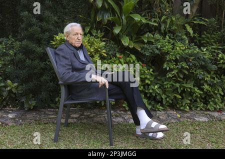 Klaus Heymann, founder of Naxos record label, at his home in Kowloon. 15FEB23 SCMP / Jonathan Wong Stock Photo