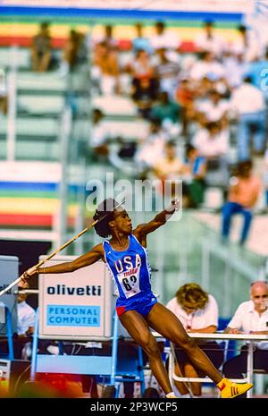 Jackie Joyner-Kersee competing in the Heptathlon at the 1987 World Outdoor Track and Field Championships Stock Photo