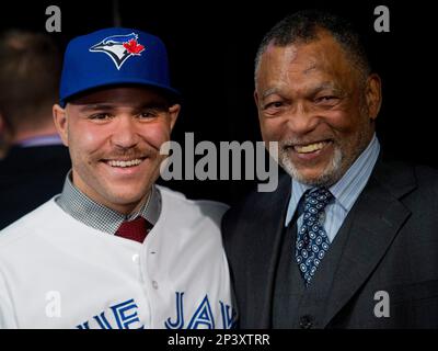 Toronto Blues Jays newly-signed catcher Russell Martin, left, and