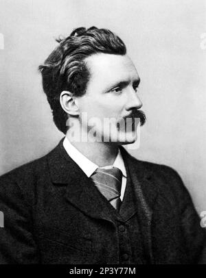 1890 ca. :the english novelist GEORGE GISSING ( 1857 - 1903  ) , friend of  the british science-fiction writer H G WELLS ( Herbert George , Bromley 1866 - London 1946 )  - H. G. - LETTERATO - LETTERATURA - LIRERATURE - sci-fiction - FANTASCIENZA - fanta-scienza - portrait - ritratto - profilo - profile - baffi - moustache - tie - cravatta - collar - colletto  ----  Archivio GBB Stock Photo