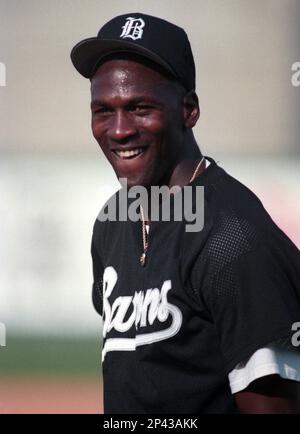 MLB FILE: Michael Jordan of the Chicago White Sox Arizona Fall League team,  the Phoenix Scorpions. (Icon Sportswire via AP Images Stock Photo - Alamy