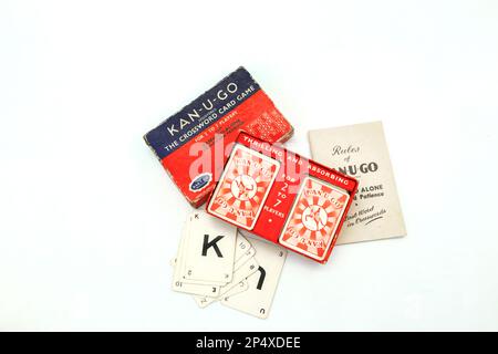 1950s vintage word letter games  Kan-u-go crossword game by Porterprint jarvis porter printers leeds Stock Photo