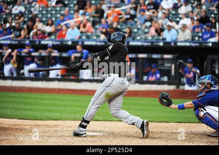 3,000 Marcell ozuna Stock Pictures, Editorial Images and Stock