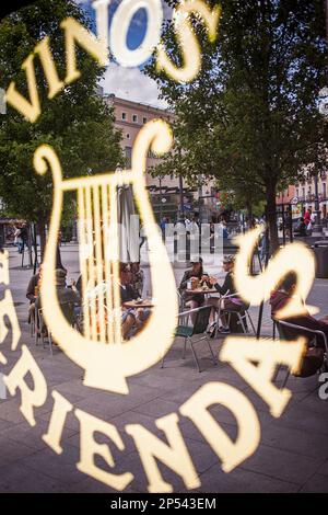 Cafe del Real, Plaza de Isabel II, Madrid, Spain Stock Photo