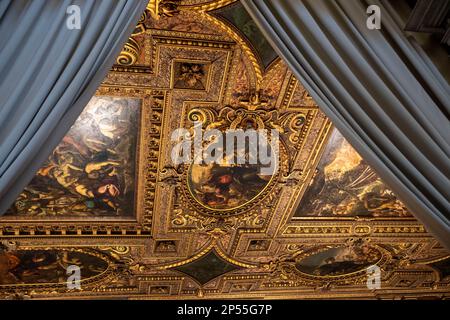 The Sala Grande Superiore in Scuola Grande di San Rocco, Sestiere di San Polo, Venice, Italy Stock Photo