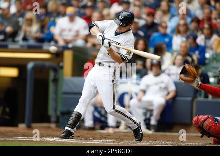 MILWAUKEE, WI - MAY 15: Shortstop Craig Counsell #30 of the
