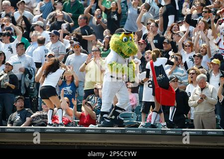 Southpaw white sox hi-res stock photography and images - Alamy