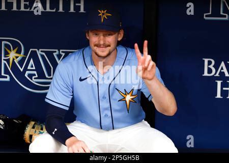 St. Petersburg, FL USA; Tampa Bay Rays relief pitcher Kyle Crick (30)  delivers a pitch during an MLB spring training game against the Miami  Marlins at Stock Photo - Alamy