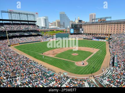 Baltimore Orioles at Camden Yards Stock Photo - Alamy