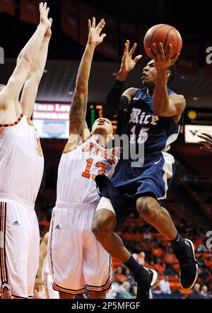 https://l450v.alamy.com/450v/2p5mfgf/rice-guard-julian-debose-15-shoots-over-uteps-mckinze-moore-during-their-ncaa-college-basketball-game-wednesday-feb-6-2013-in-el-paso-texas-ap-photothe-el-paso-times-fernie-castillo-el-diario-out-juarez-mexico-out-if-use-on-lam-or-lat-and-el-diario-de-el-paso-out-2p5mfgf.jpg