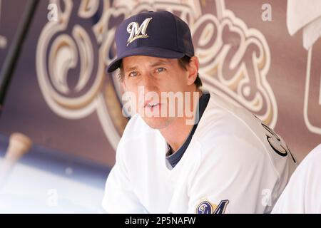 MILWAUKEE, WI - MAY 15: Shortstop Craig Counsell #30 of the