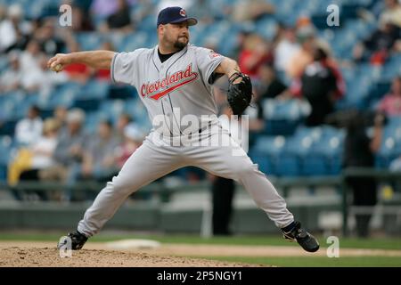 Cleveland Indians' Bob Wickman pitches to Kansas City Royals' Mike Sweeney  in the ninth inning Friday, Sept. 16, 2005, in Cleveland. The Indians won,  3-1. (AP Photo/Ron Schwane Stock Photo - Alamy