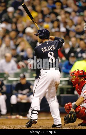 Outfielder Ryan Braun throws out 1st pitch before Milwaukee Brewers game,  says emotions 'very mixed' amid MLB retirement - ESPN